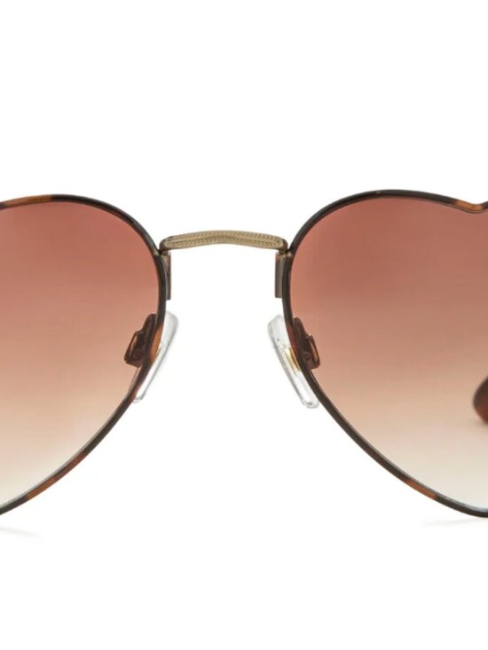 Foster Grant Only Love Here heart sunglasses main image 5